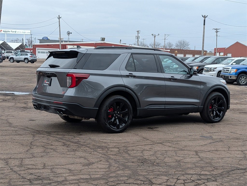 Certified 2024 Ford Explorer ST w/ Equipment Group 401A image 3