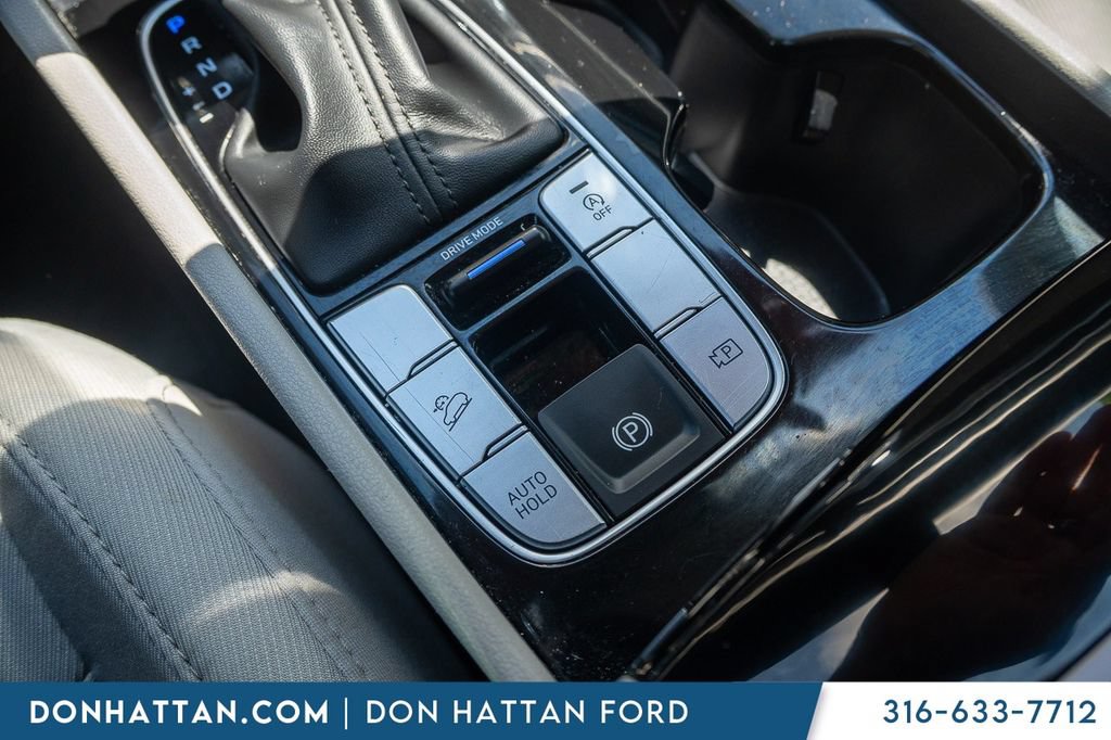 Used 2025 Hyundai Tucson SEL FWD image 13