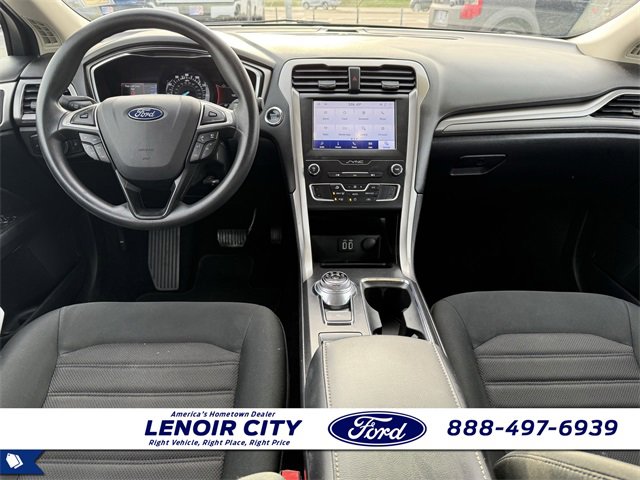 Certified 2020 Ford Fusion SE image 15