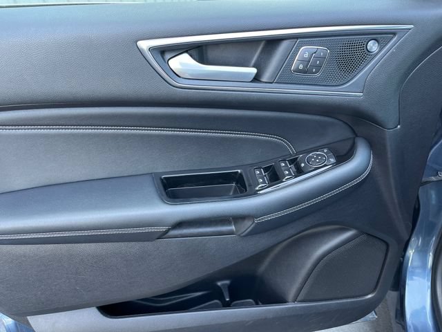 Certified 2019 Ford Edge Titanium w/ Equipment Group 301A FWD image 23