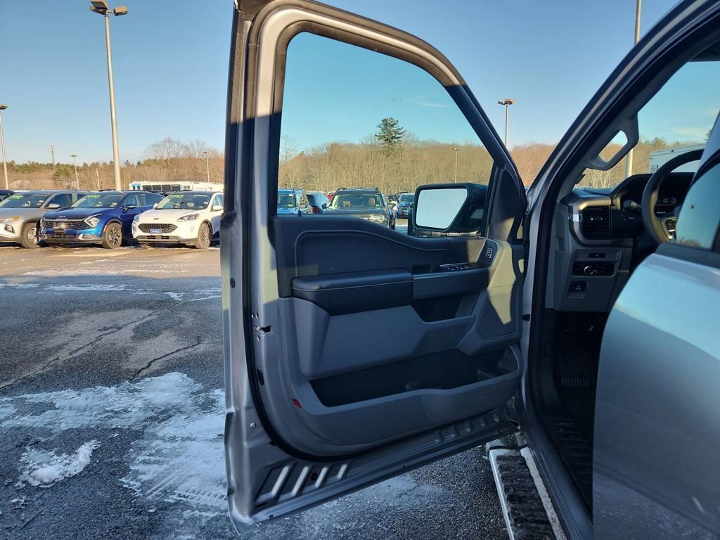 Certified 2025 Ford F150 XLT w/ Equipment Group 301A Standard image 11