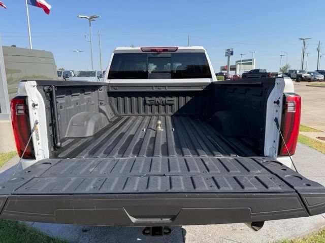 Used 2025 GMC Sierra 2500 Denali Ultimate AWD/4WD image 8