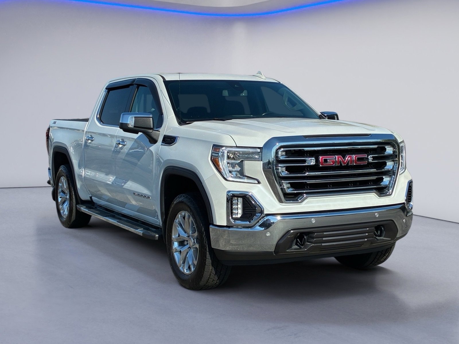 Used 2021 GMC Sierra 1500 SLT w/ SLT Premium Plus Package AWD/4WD image 5
