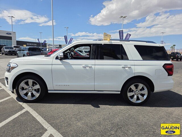Certified 2023 Ford Expedition Platinum AWD/4WD image 4