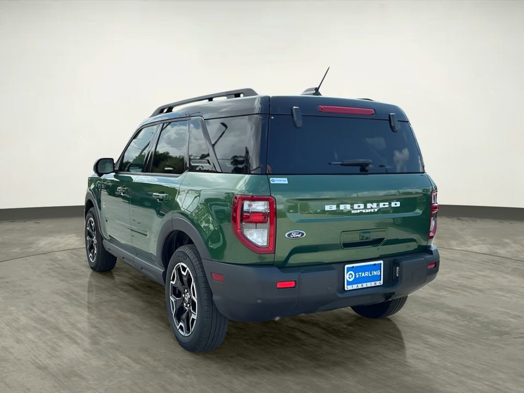 Certified 2025 Ford Bronco Sport Outer Banks w/ Outer Banks Tech Package+ AWD/4WD image 4