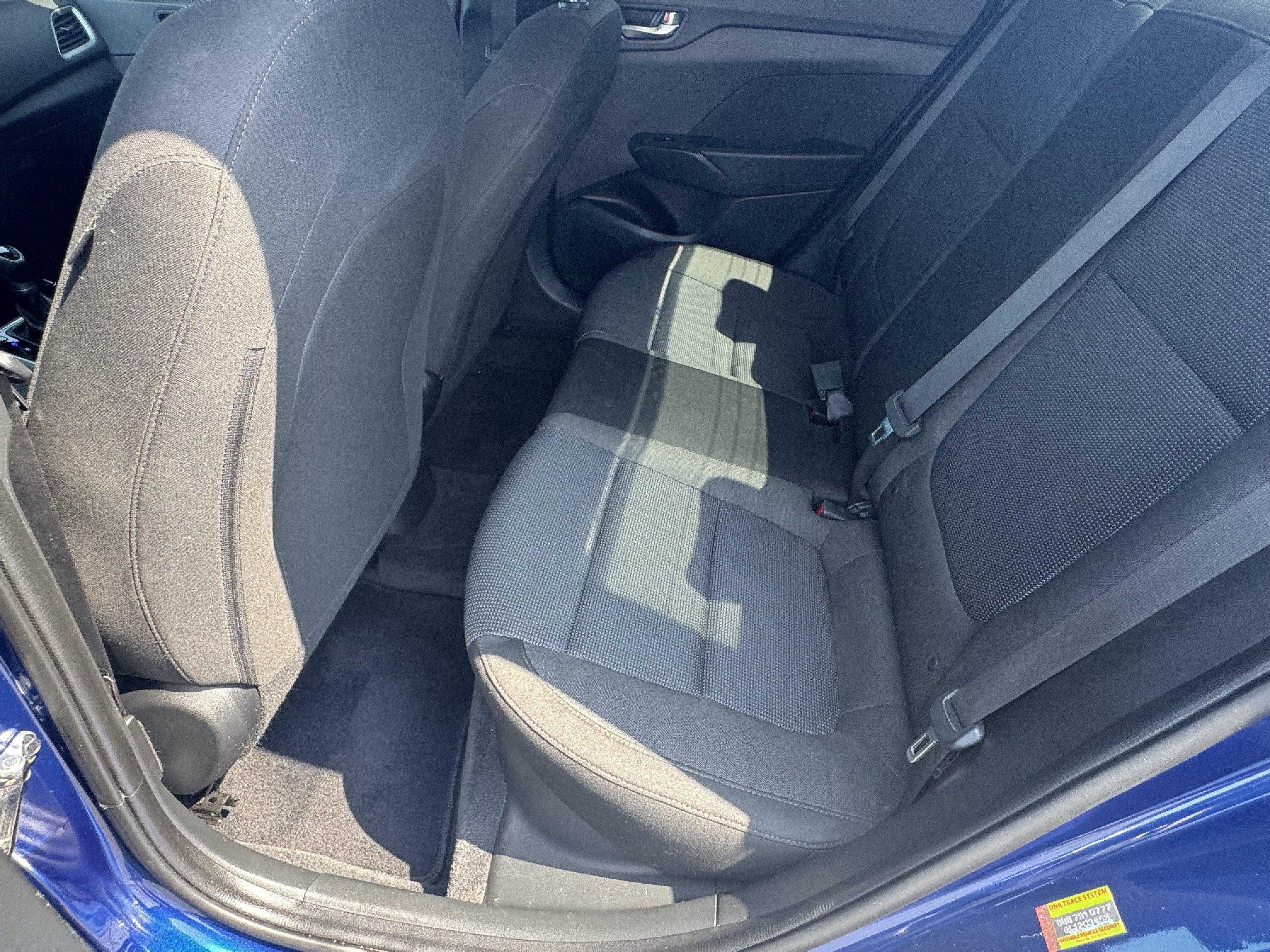 Used 2022 Hyundai Accent SE w/ Cargo Package FWD image 21
