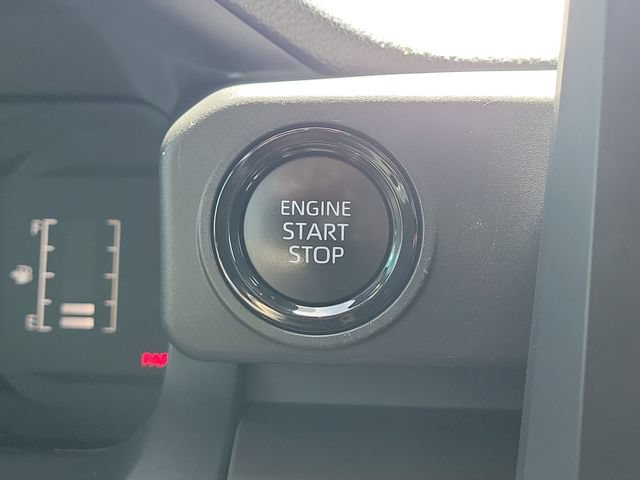 Used 2024 Toyota Tacoma SR5 RWD image 33