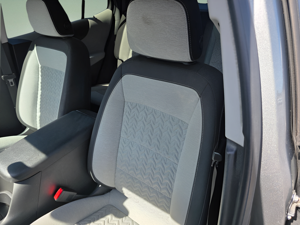 Used 2023 Chevrolet Equinox LT FWD image 13