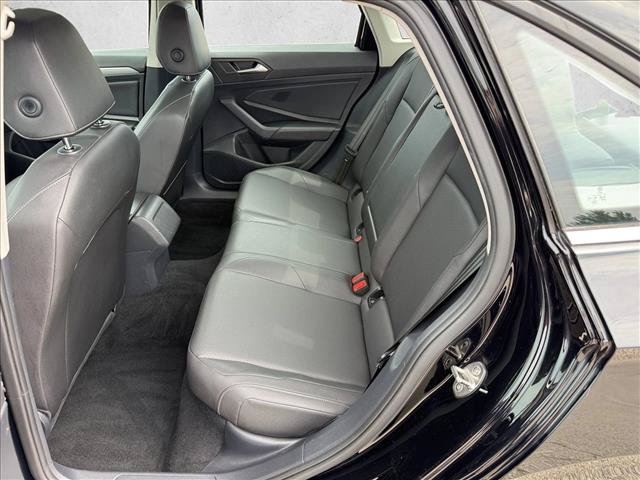 Used 2019 Volkswagen Jetta SE FWD image 18