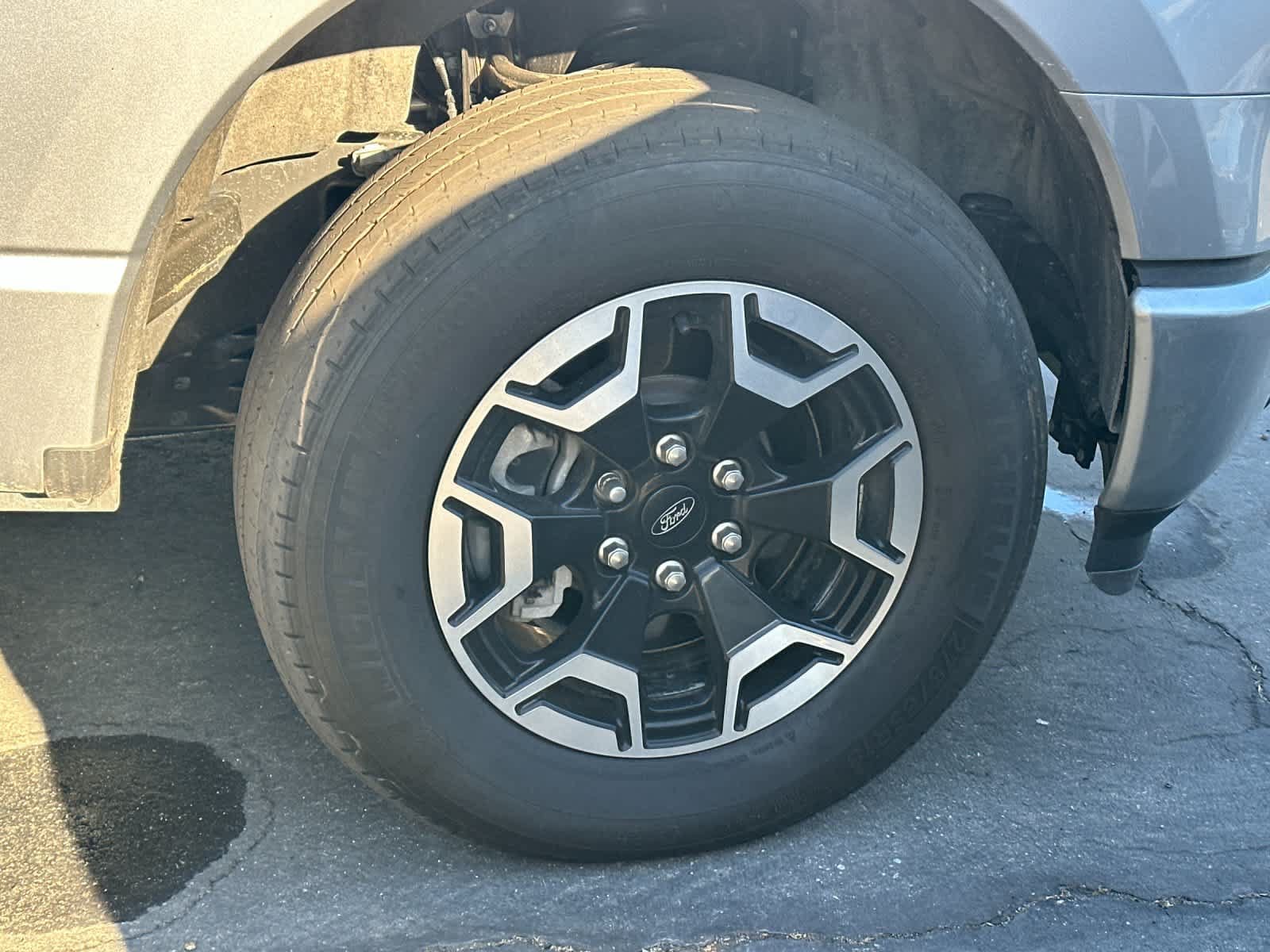 Certified 2023 Ford F150 Lightning XLT AWD/4WD image 11
