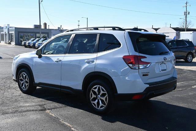 Used 2024 Subaru Forester Premium image 3