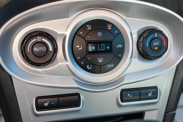 Certified 2018 Ford Fiesta SE w/ Cold Weather Package FWD image 25