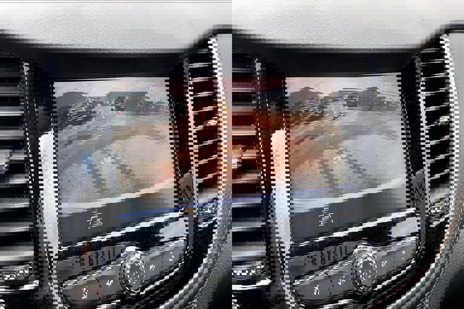 Used 2022 Chevrolet Trax LT w/ Driver Confidence Package image 26