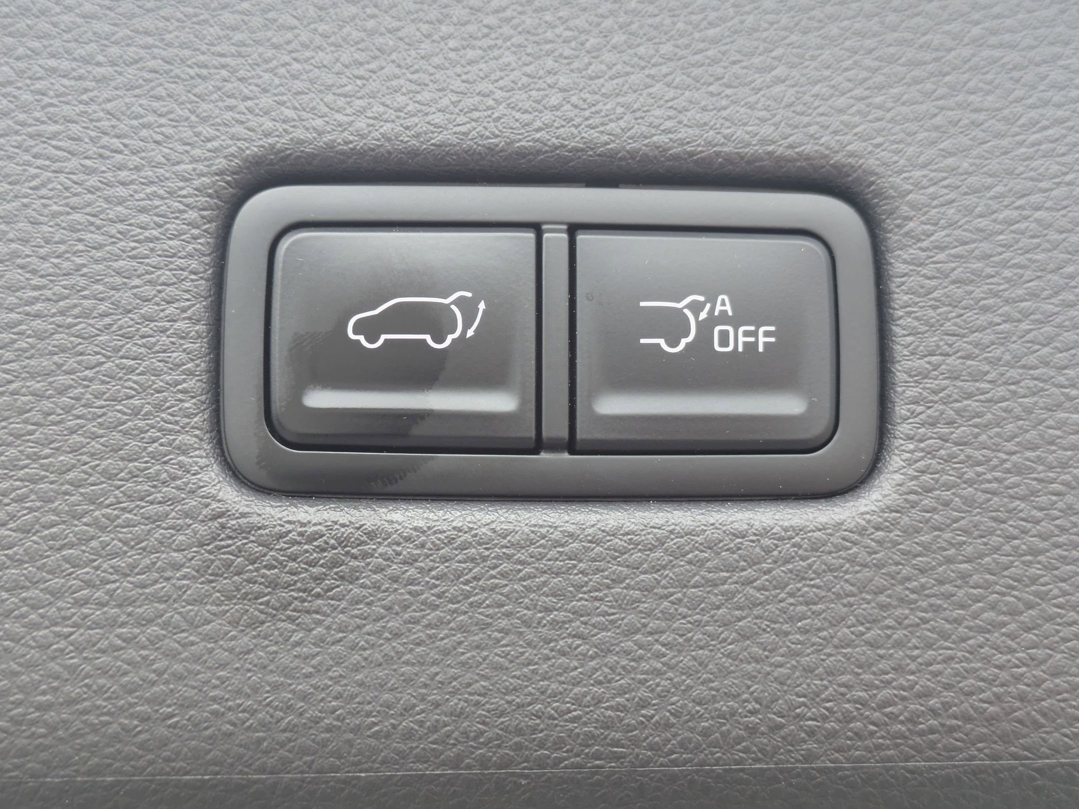 Used 2023 Kia Carnival SX Prestige FWD image 34