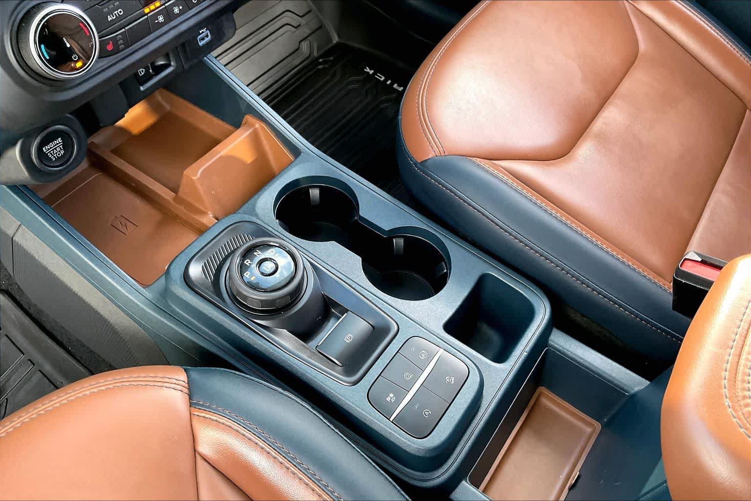 Certified 2022 Ford Maverick Lariat w/ Lariat Luxury Package AWD/4WD image 29