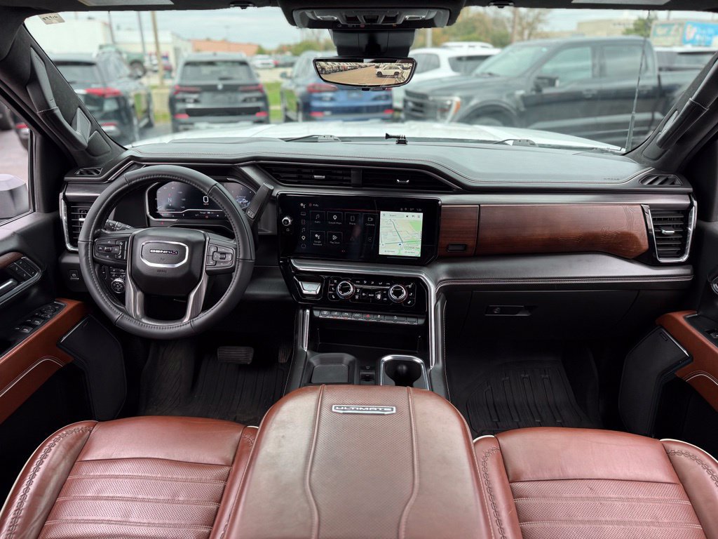 Used 2024 GMC Sierra 3500 Denali Ultimate w/ LPO, GMC Protection Package AWD/4WD image 3
