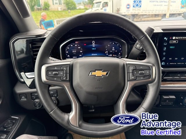 Used 2025 Chevrolet Silverado 1500 LT image 20