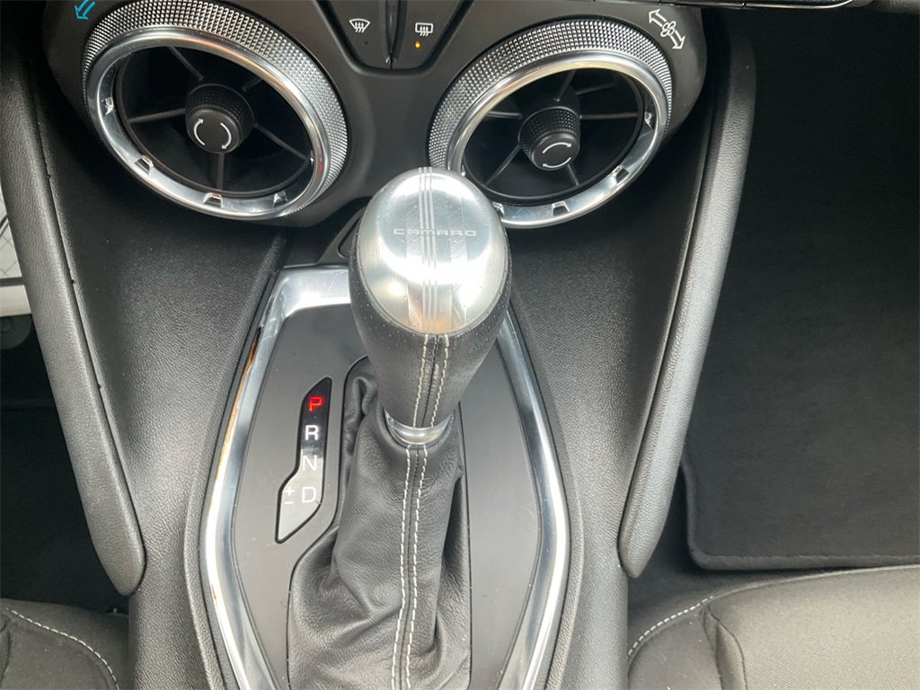 Used 2022 Chevrolet Camaro SS w/ Design Package 1 image 24