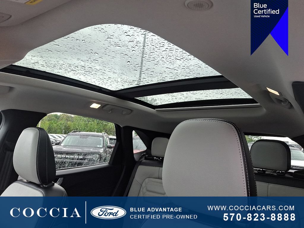 Certified 2023 Ford Escape Platinum w/ Premium Technology Package AWD/4WD image 14