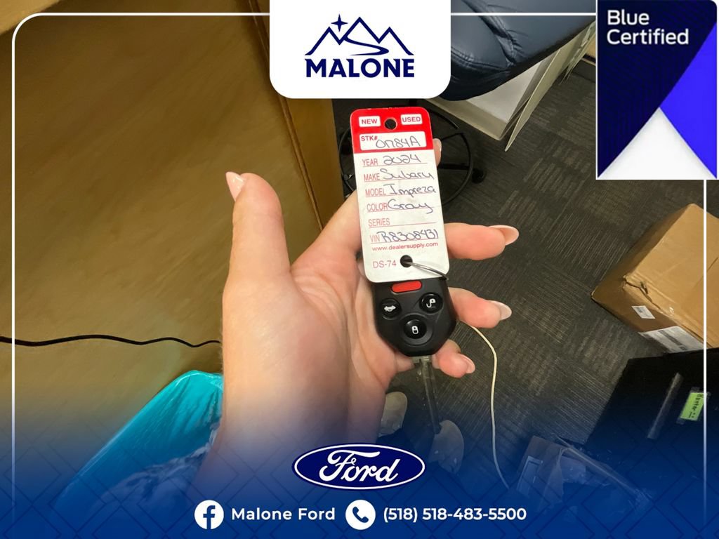 Used 2024 Subaru Impreza 2.0i AWD/4WD image 40