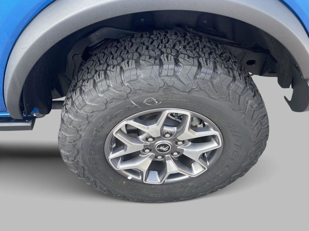 Certified 2025 Ford Bronco Badlands image 7