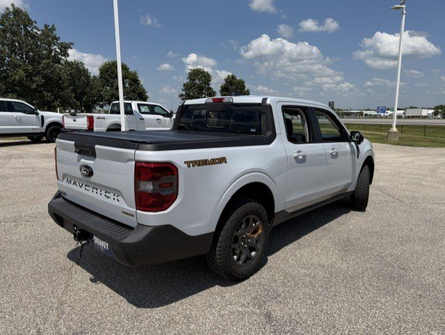 Certified 2025 Ford Maverick Tremor AWD/4WD image 8