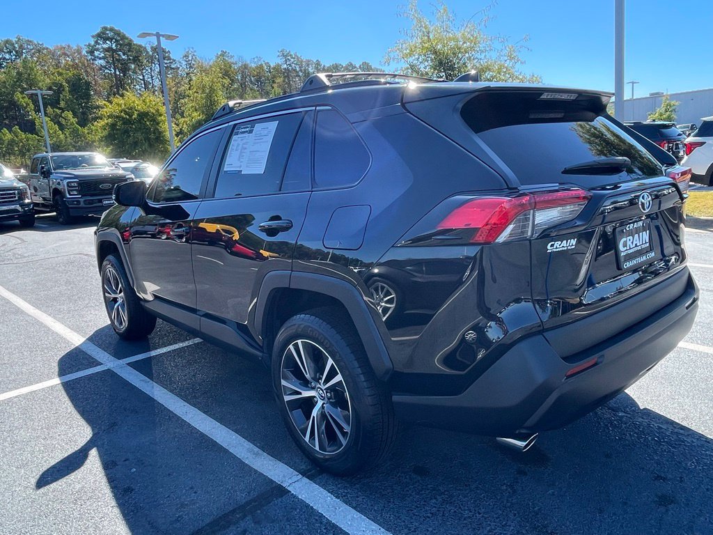 Used 2023 Toyota RAV4 XLE w/ Convenience Package AWD/4WD image 5
