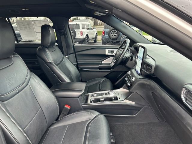 Certified 2020 Ford Explorer ST w/ Premium Technology Package image 10
