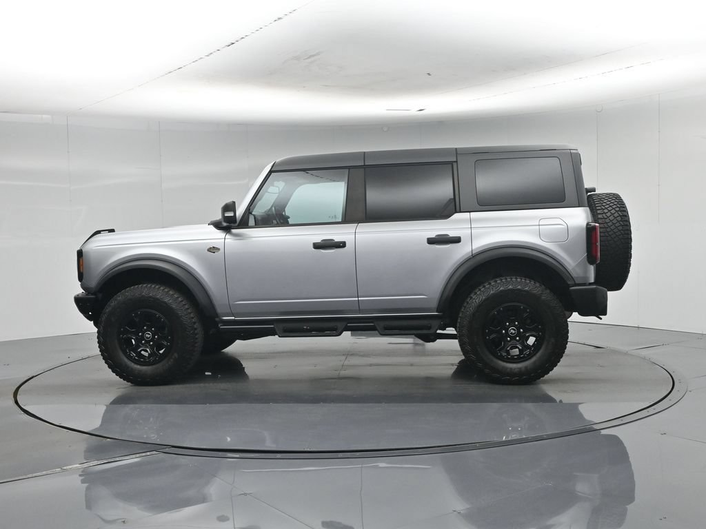 Certified 2023 Ford Bronco Wildtrak AWD/4WD image 33