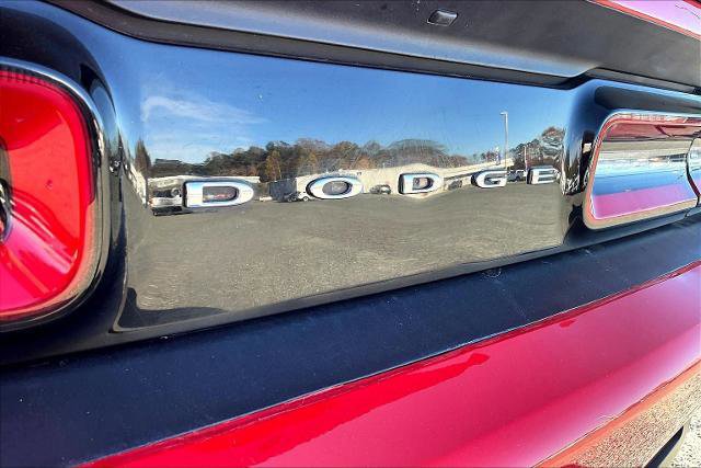 Used 2022 Dodge Challenger SXT w/ Plus Package image 13