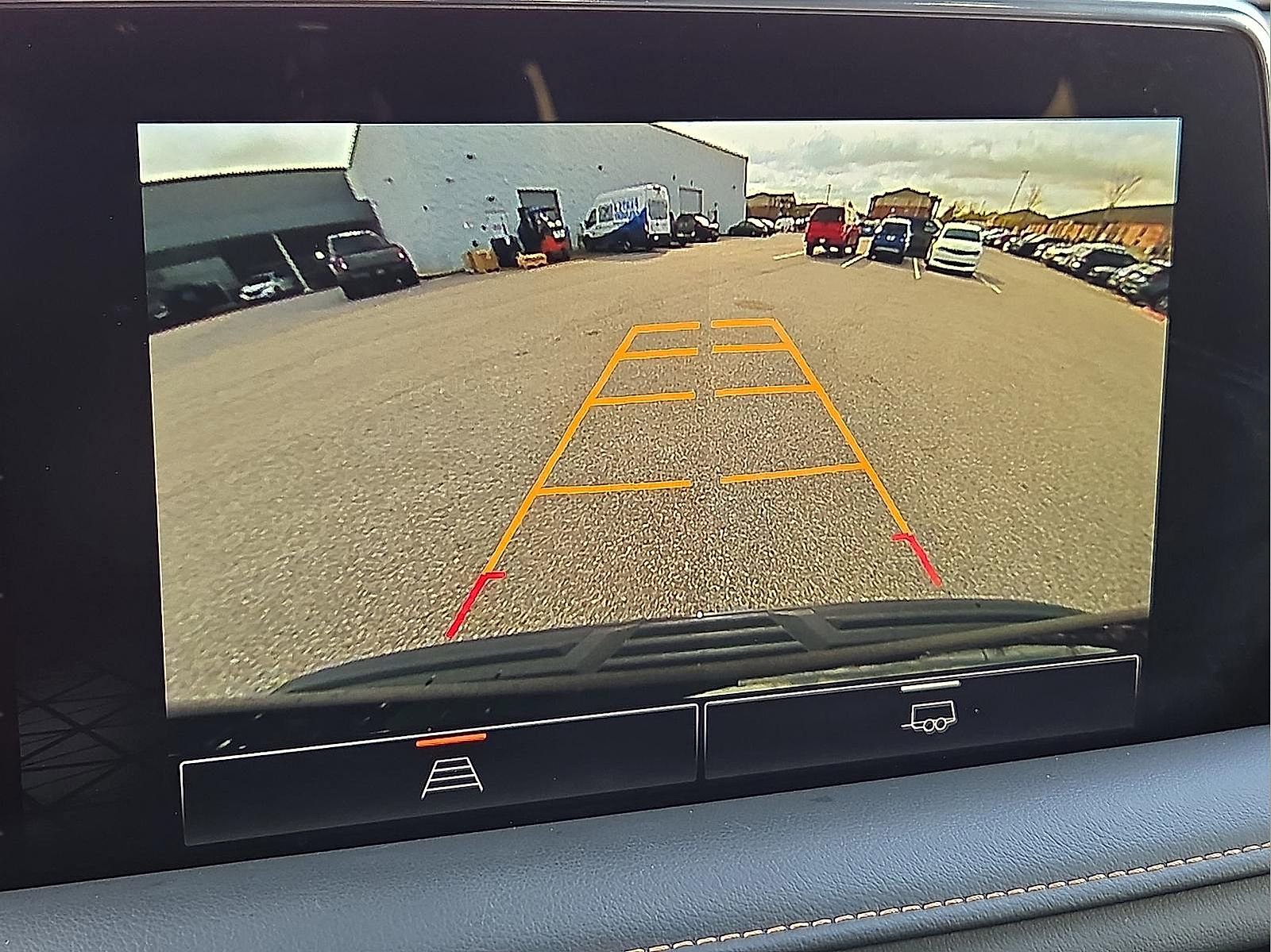 Used 2023 GMC Yukon AT4 image 17