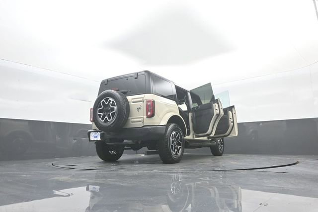 Certified 2025 Ford Bronco Outer Banks AWD/4WD image 44