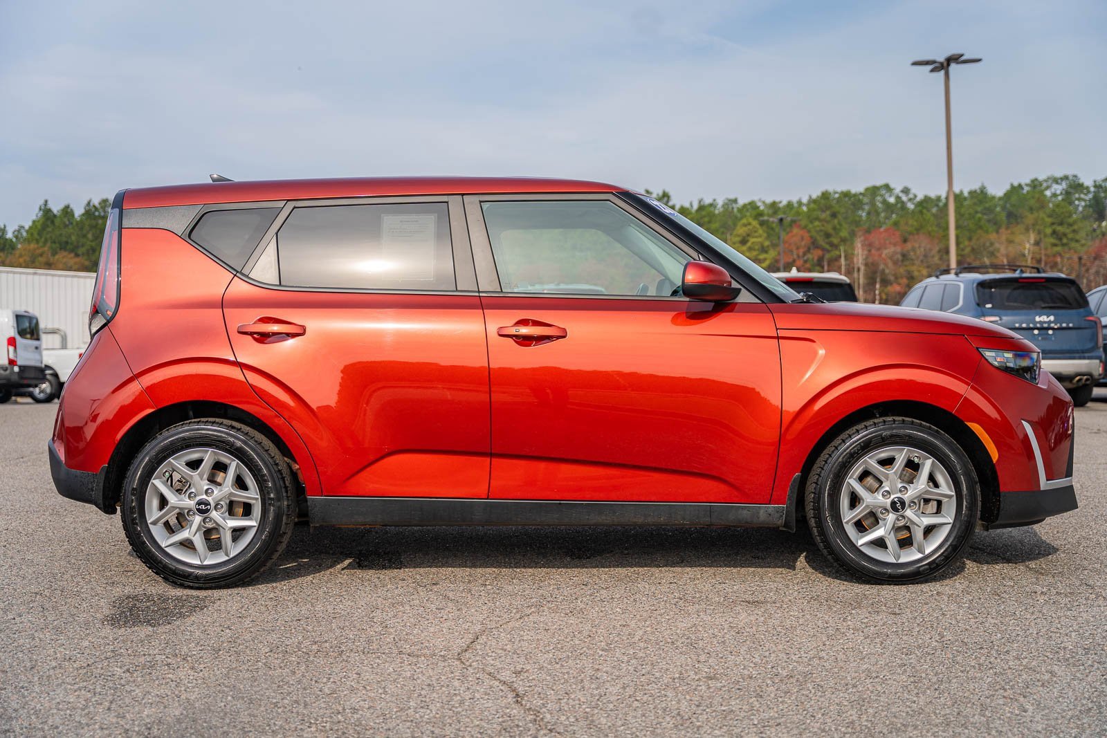 Used 2023 Kia Soul S image 8