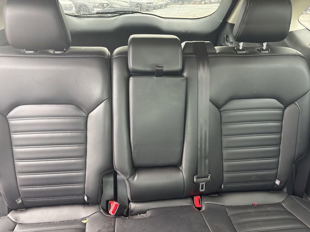 Certified 2020 Ford Edge SEL w/ Convenience Package FWD image 9