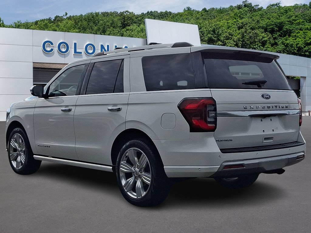 Certified 2024 Ford Expedition Platinum AWD/4WD image 4