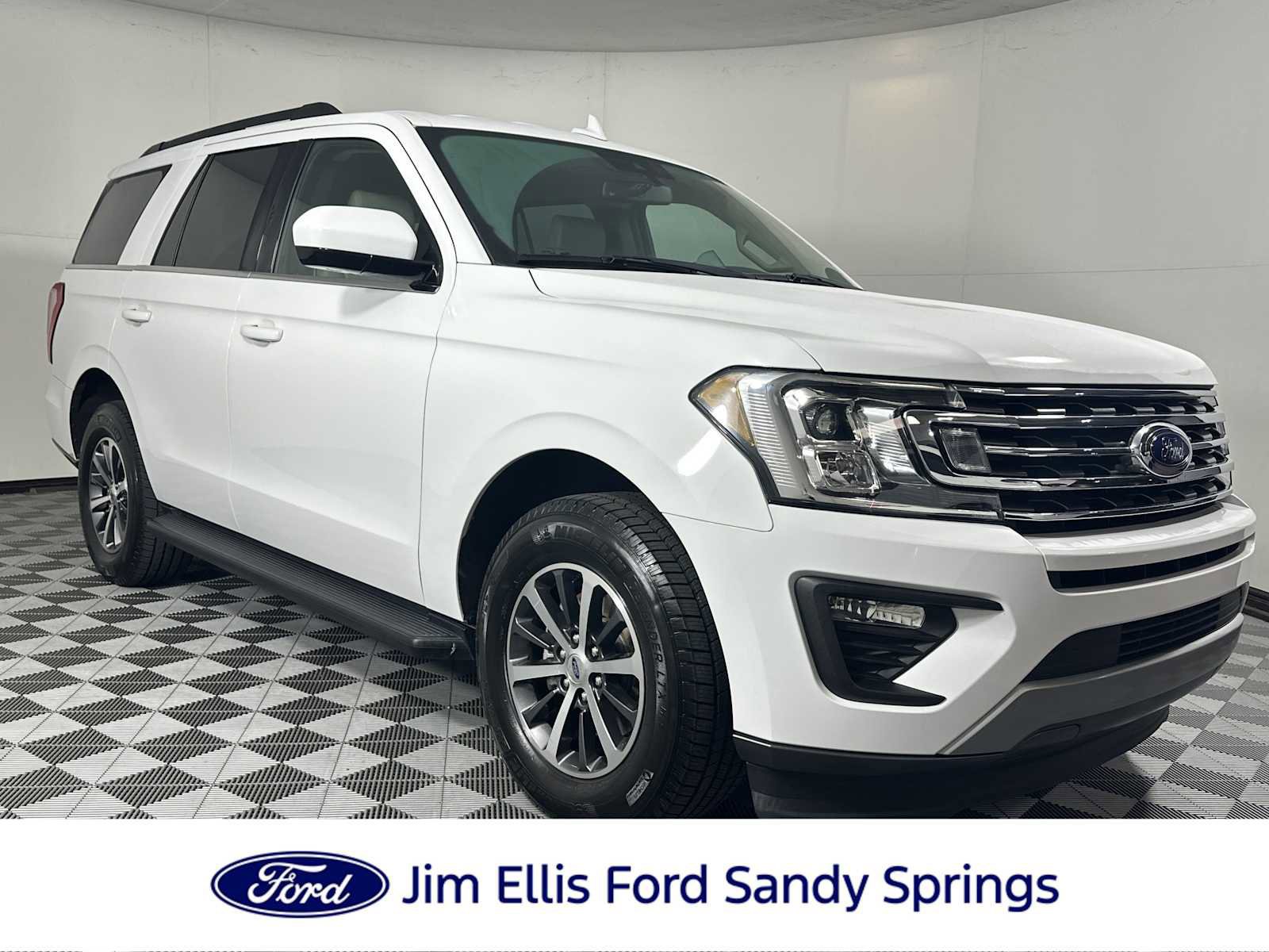 Certified 2020 Ford Expedition XLT image 5