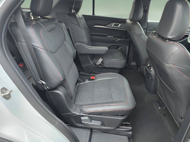 Certified 2026 Ford Explorer ST AWD/4WD image 17