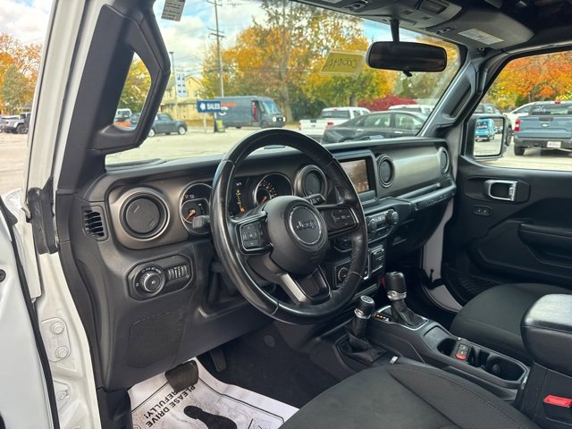 Used 2020 Jeep Wrangler Sport image 18