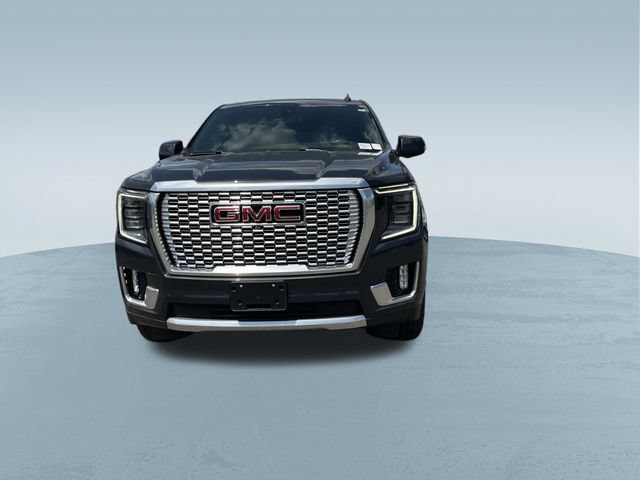Used 2021 GMC Yukon XL Denali w/ Denali Premium Package RWD image 10