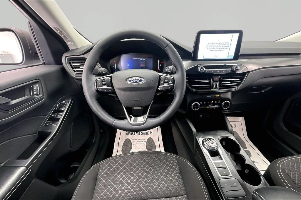 Certified 2023 Ford Escape Active AWD/4WD image 5