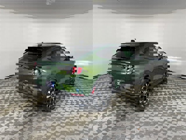 Certified 2024 Ford Mustang Mach-E Select w/ Comfort Package Lite image 4