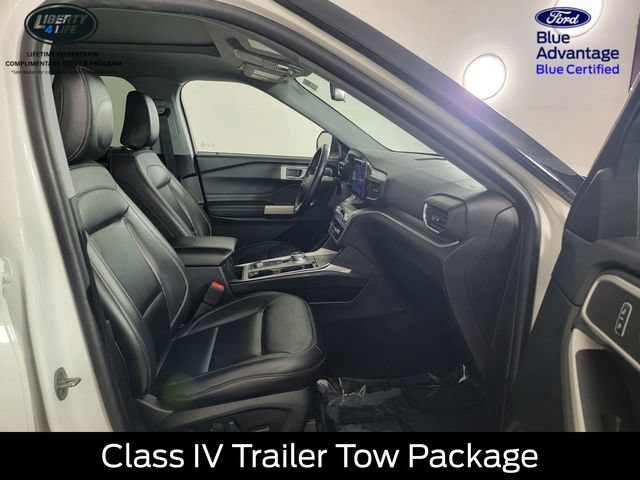 Certified 2023 Ford Explorer XLT w/ Equipment Group 202A AWD/4WD image 19