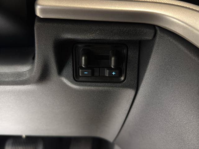 Certified 2025 Ford Expedition Active AWD/4WD image 24