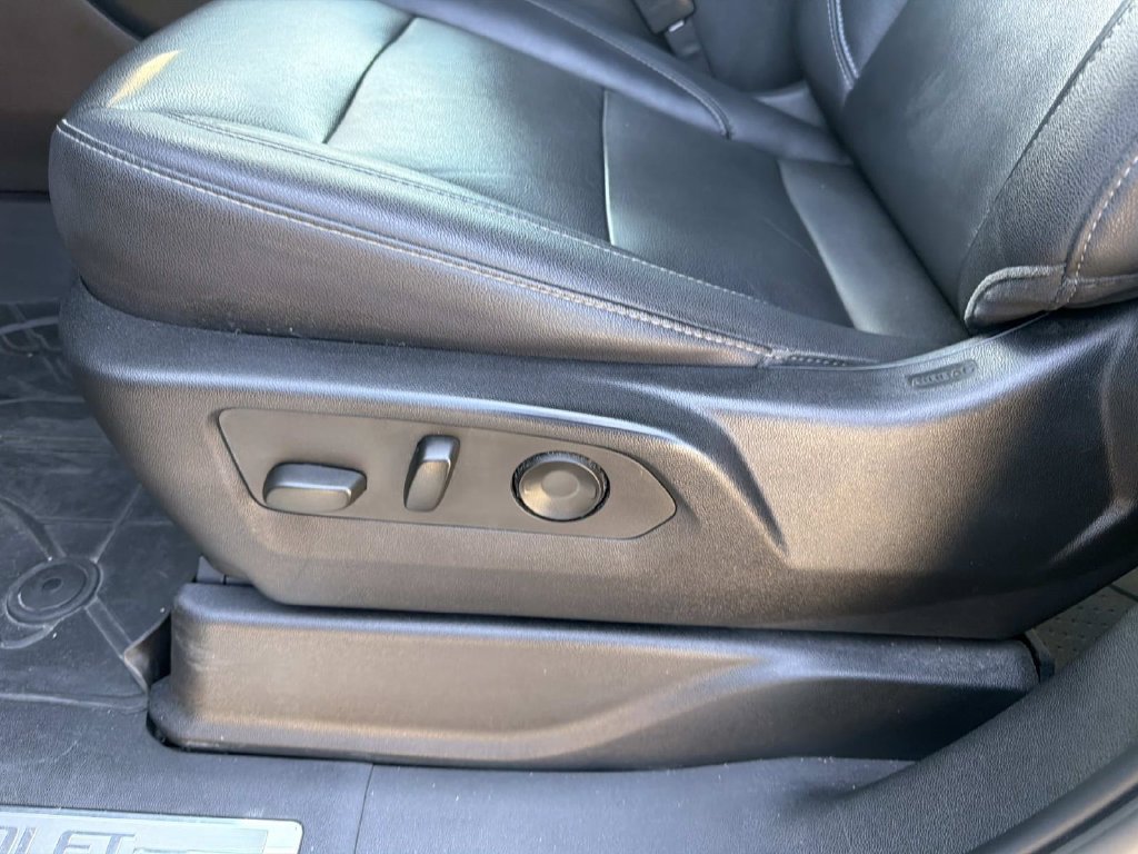 Used 2021 Chevrolet Tahoe Z71 AWD/4WD image 21