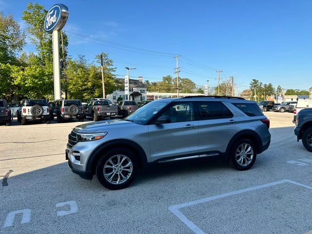 Certified 2021 Ford Explorer XLT w/ Equipment Group 202A AWD/4WD image 8