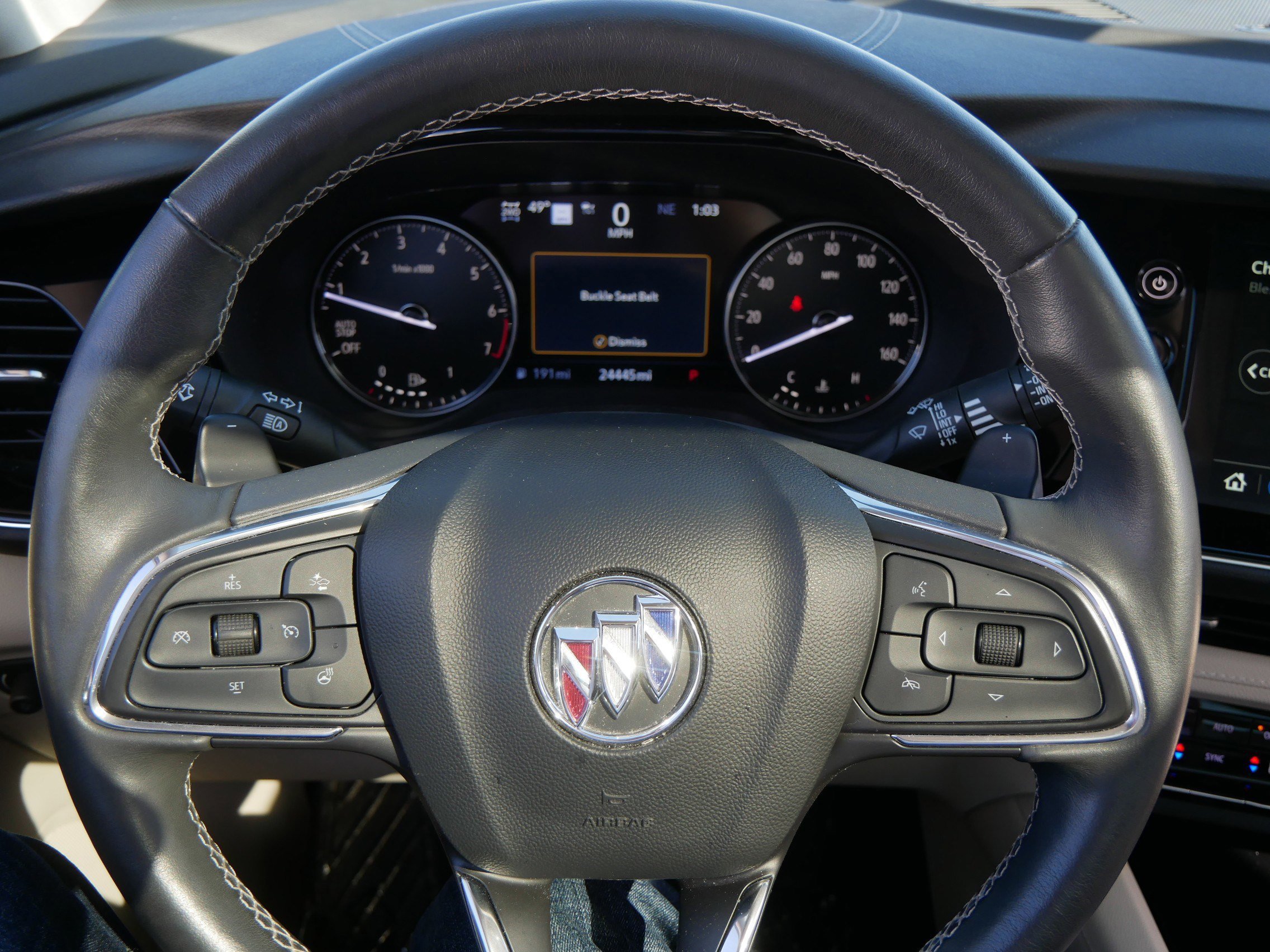 Used 2022 Buick Envision Avenir w/ Technology Package II image 25