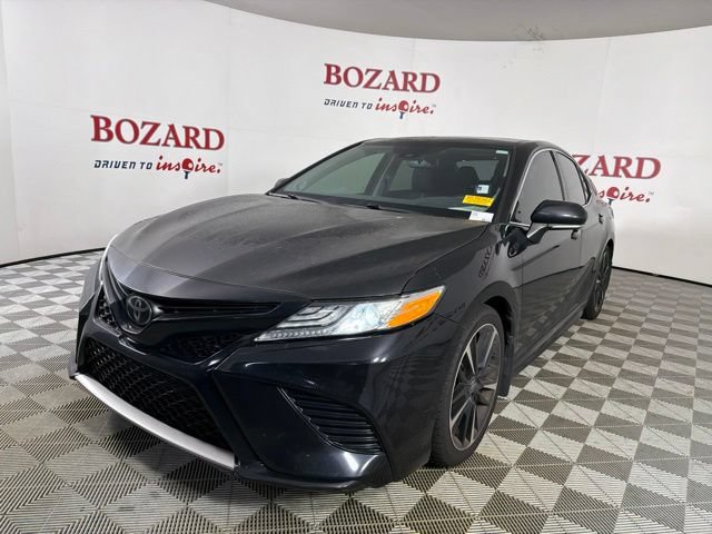 Used 2020 Toyota Camry XSE FWD image 4