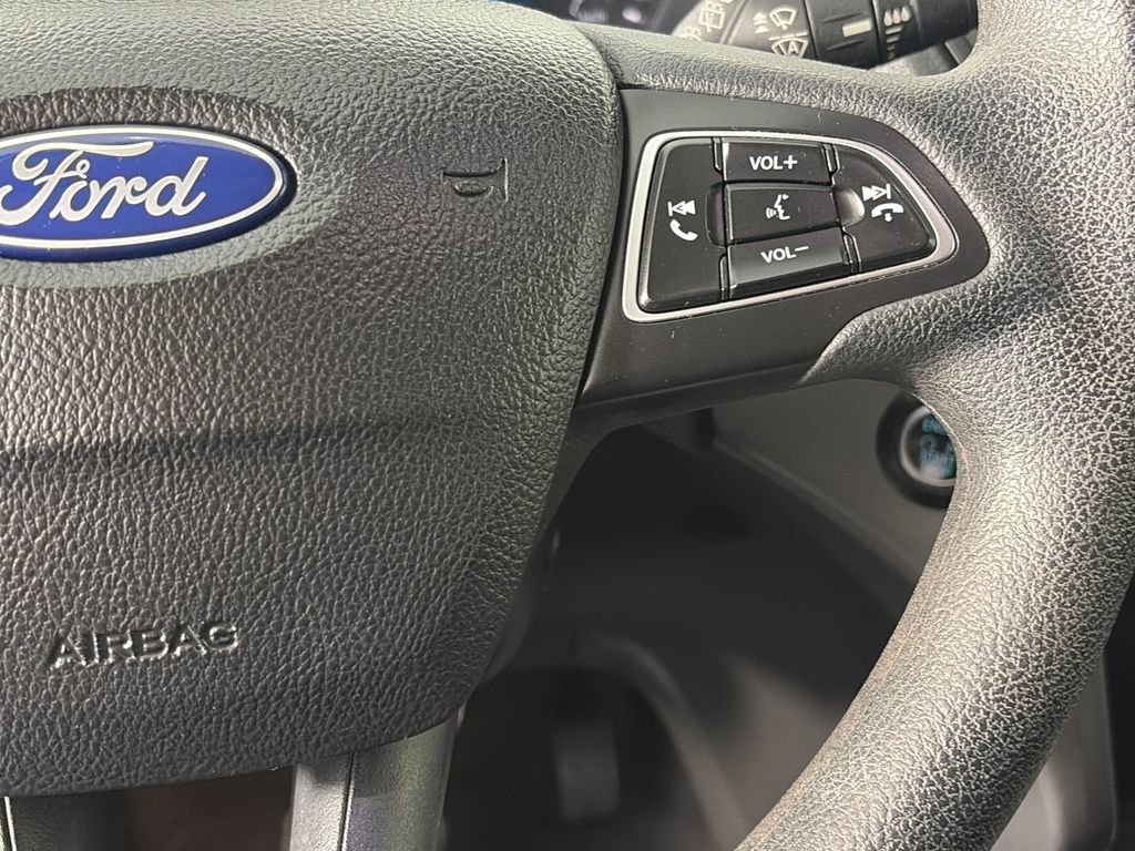 Certified 2019 Ford Escape SE image 17