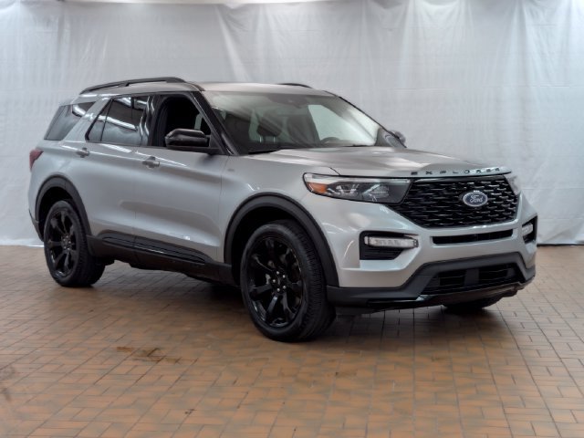 Certified 2023 Ford Explorer ST-Line w/ Class IV Trailer Tow Package