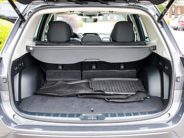 Used 2023 Subaru Forester Premium AWD/4WD image 22